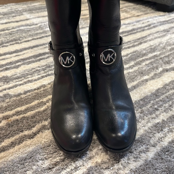 Michael Kors boots - Picture 4 of 15